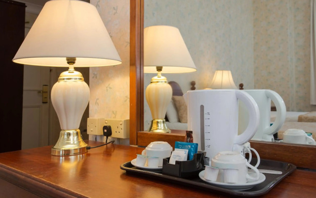 Britannia Adelphi Hotel