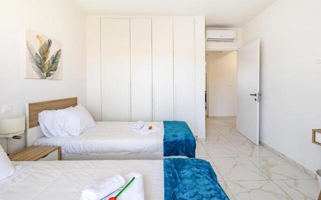 Adolina Two Bedroom Apartment 301 by Ezoria