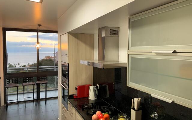 Magi Paradise Near the Beach by Madeira Sun Travel