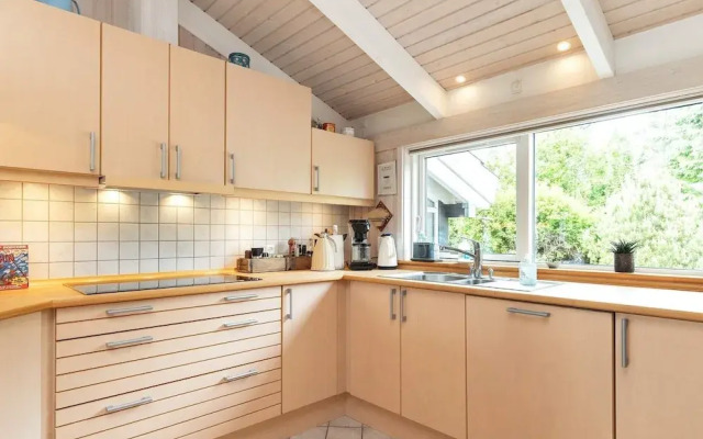 9 Person Holiday Home in Jerup