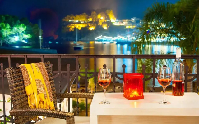 Villa Rossa Area Boutique Beach Resort