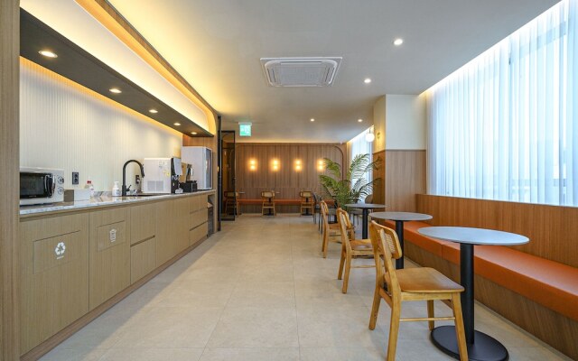 H-Avenue Hotel Geomdan New Town