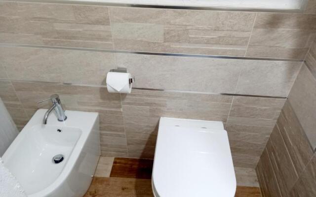 B&B Santu Giuvanni "Un Tuffo Nel Passato Fonnese"