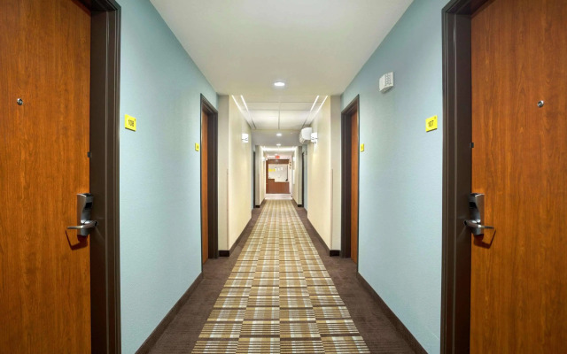 SureStay Plus Hotel by Best Western Owasso Tulsa North