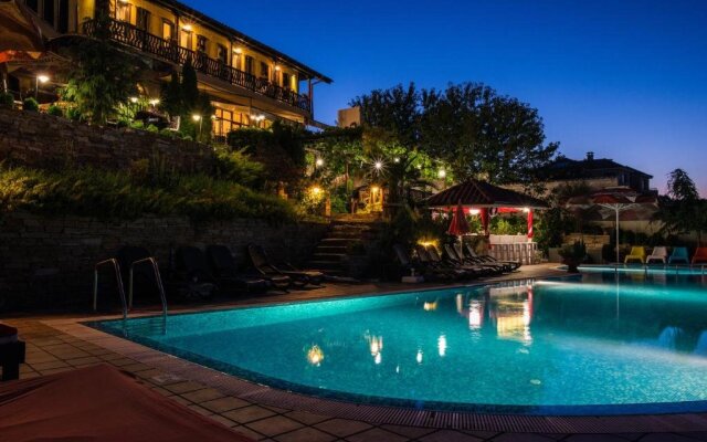 Chiflika Family Hotel