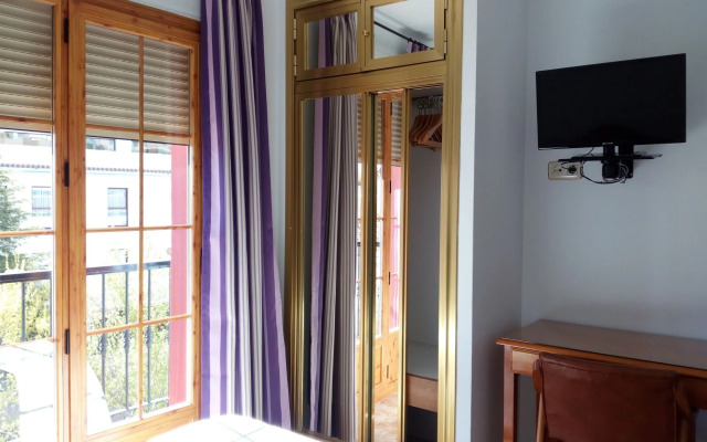 Hostal Rural Montual