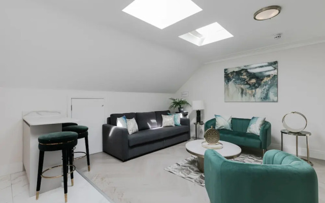 Luxury Apartments Near Harrods and the Science Museum