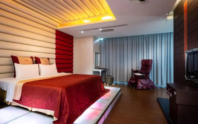Only Love Motel