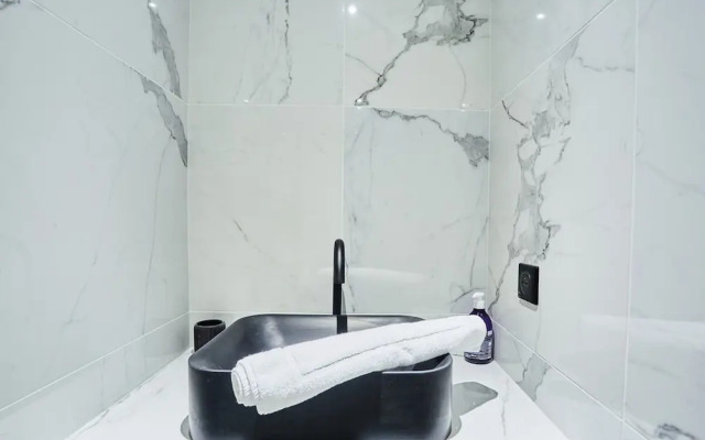 New Flat Terrace Centre de Paris Bourse