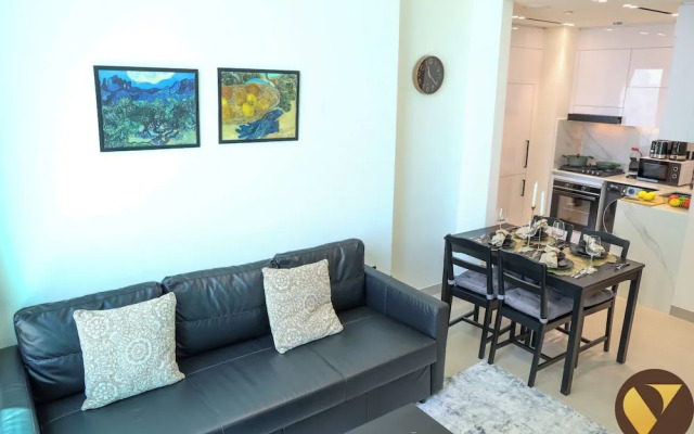 Olympic Pool 5 Mins Drive to Circle Mal