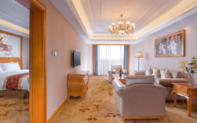 Venus Royal Hotel (Guilin Airport)