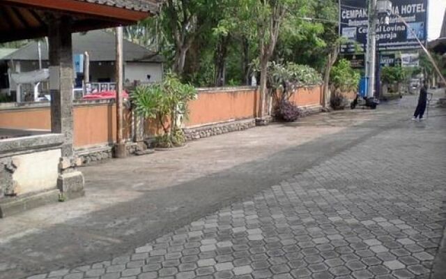 Cempaka Lovina Hotel
