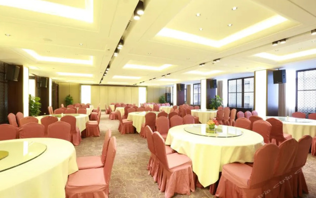 Hangzhou Fengqi Hotel
