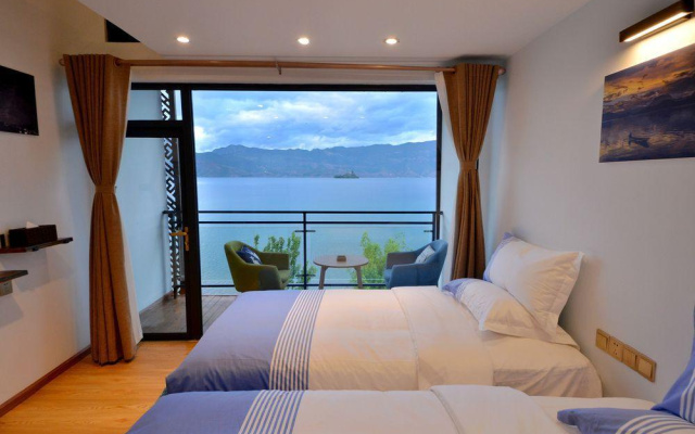 Lugu Lake Guanlanyue Inn