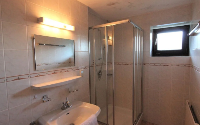 Hilltop Apartment near Ski Lift in Ellmau