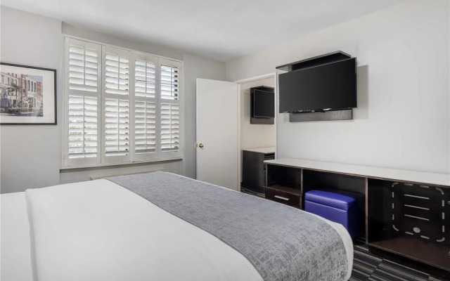 SureStay Hotel by Best Western Beverly Hills West LA