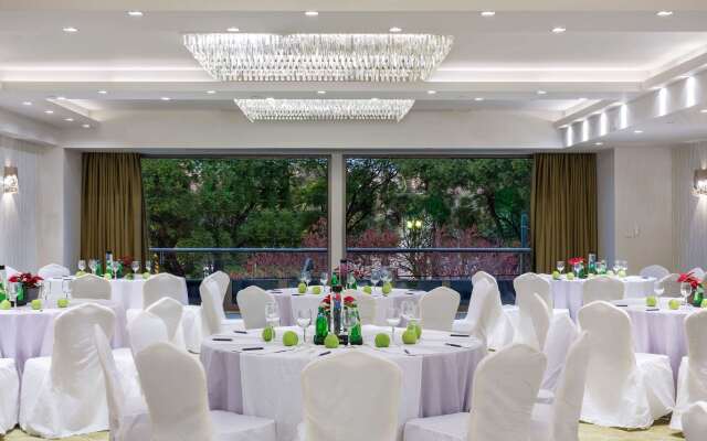 Radisson Blu Park Hotel, Athens