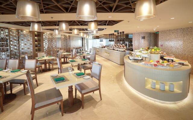 Crowne Plaza Dhaka Gulshan by IHG