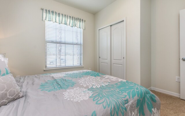 Windsor at Westside - 8875 Qin Loop