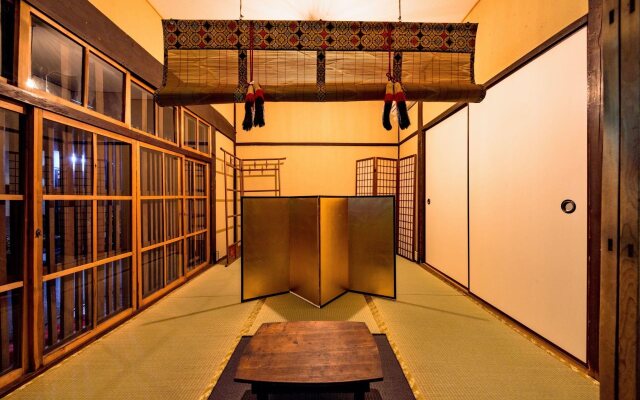 -Murasakian- Kyoto no ceiling classical house