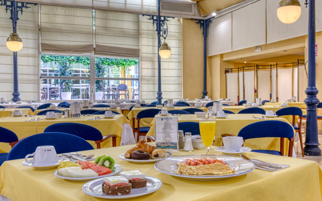 Senator Huelva Hotel