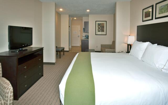 Holiday Inn Express Hotel & Suites Grants - Milan by IHG