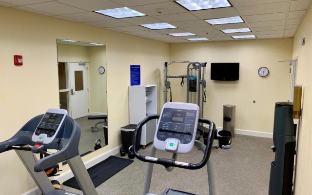 Spark by Hilton Victoria