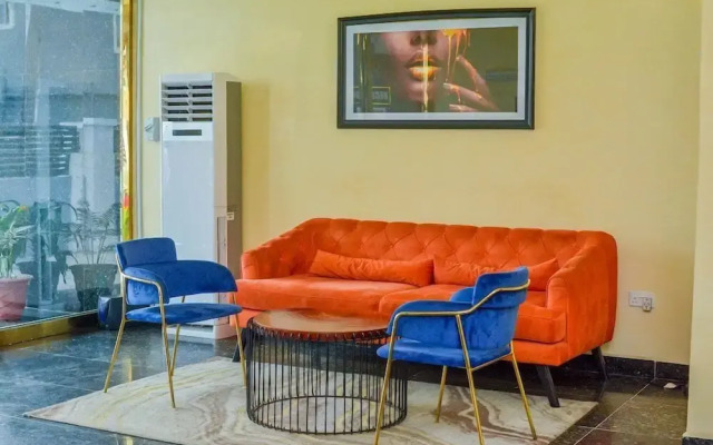 Kim Royal Hotel And Suites