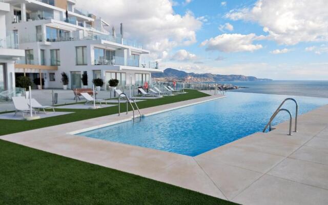 AP354 - Bayview Hills