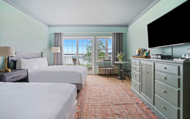 The Harbor Front Inn