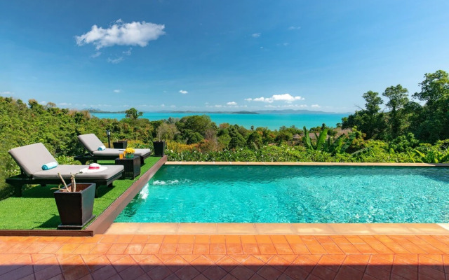 Peaceful 8br Two Pool Panoramic Twin