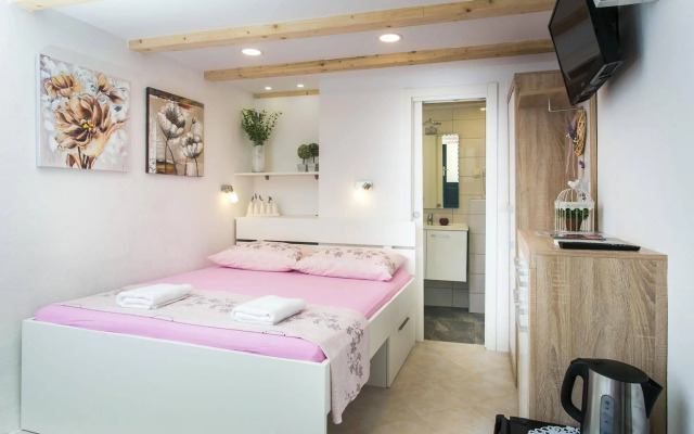 Lavender Garden Apartments