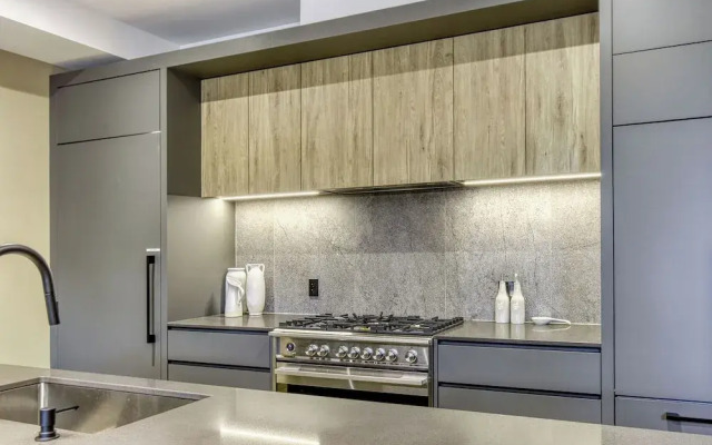 201 Verbier Building 7