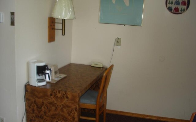 Budget Host Inn Fridley