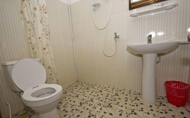 Overflow Guesthouse