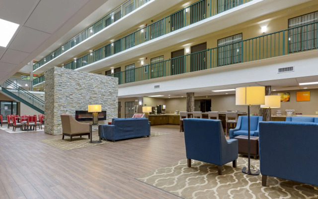 Comfort Suites Near Potomac Mills