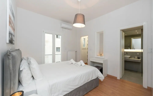 Modern Family Apartment near Acropolis