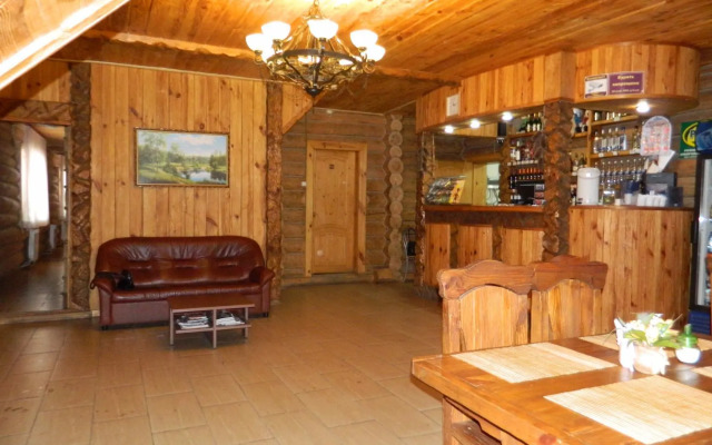 Старый Дворик