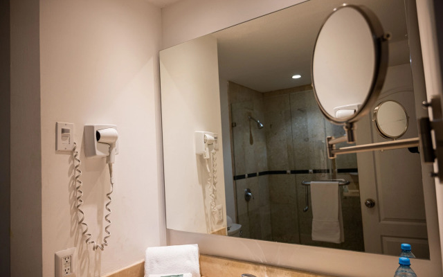 Victoria Express Durango