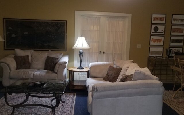 Downtown Guest Quarters Hotel