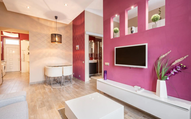 Pink Secrets Apartment