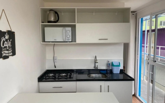 Loft container central c/ estacionamento