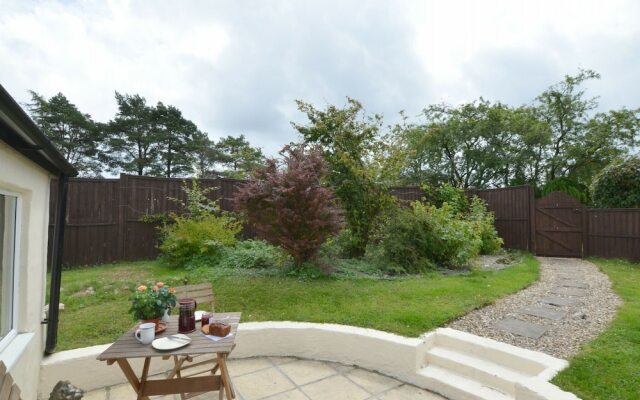 Spacious Holiday Home in Felindre With Garden