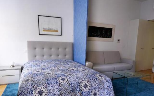 Home At Porto - Aliados Apartments