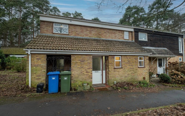 Spacious 4-Bedroom 2-Bath Home in Bywood