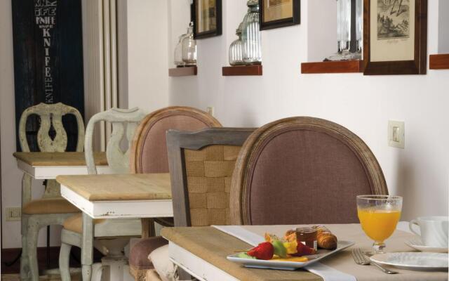 Like Home - Boutique Hotel