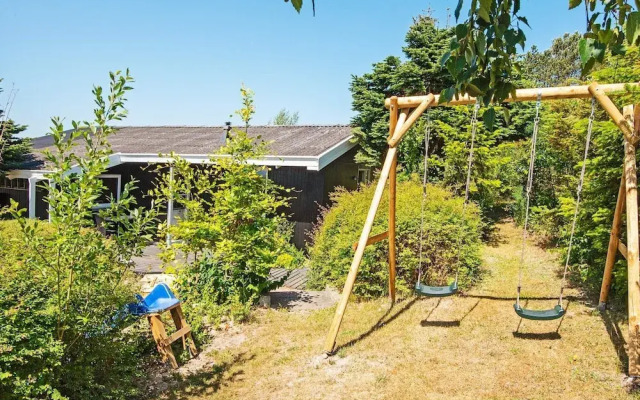 6 Person Holiday Home in Ebeltoft-by Traum