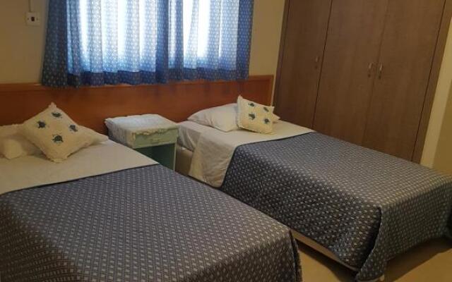 Eleni Apartments