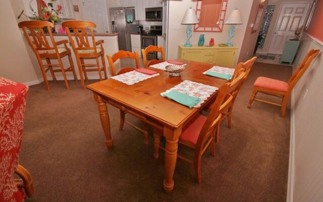 Oceanwalk 8-206 Apartment 2