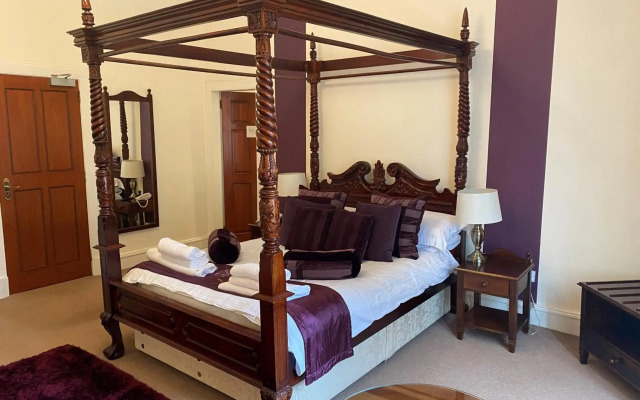 Avonbridge Hotel